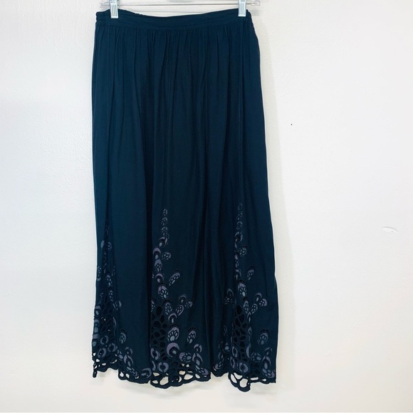 Long Black Skirt Medium Pull On Full  Embroidery Cut Out Pockets Boho WhimsyGoth - Picture 1 of 10